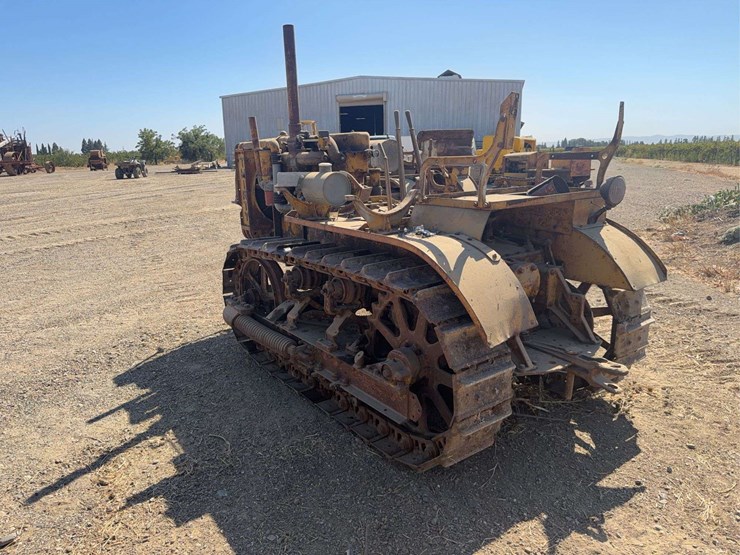 caterpillar-30-image-5