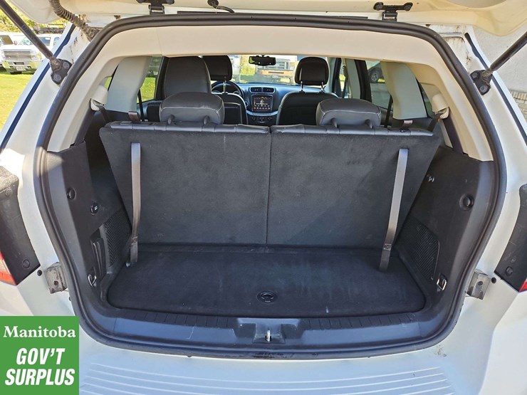 2015-dodge-journey-image-24