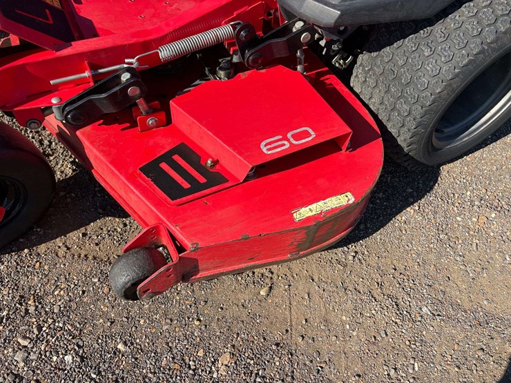 2021-gravely-zt-hd-60-image-12