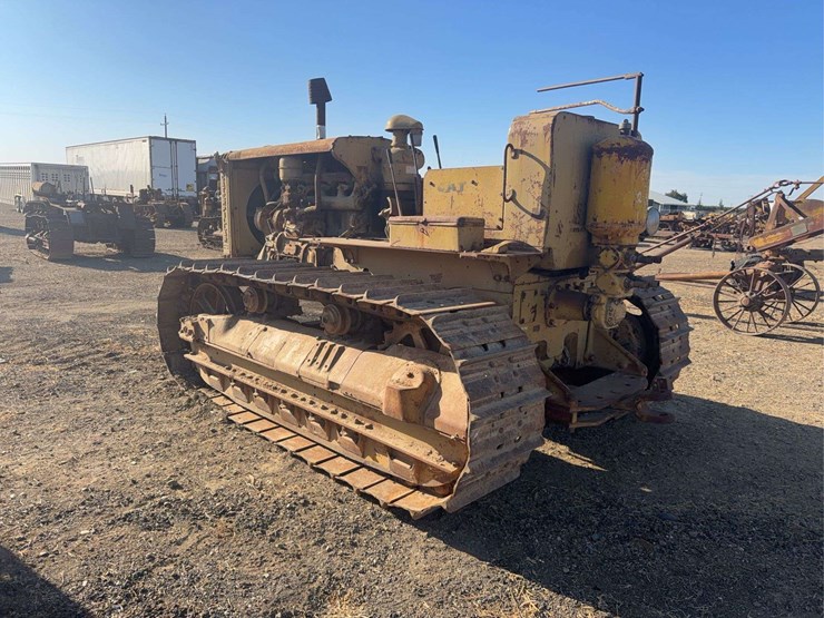 caterpillar-d7-image-3