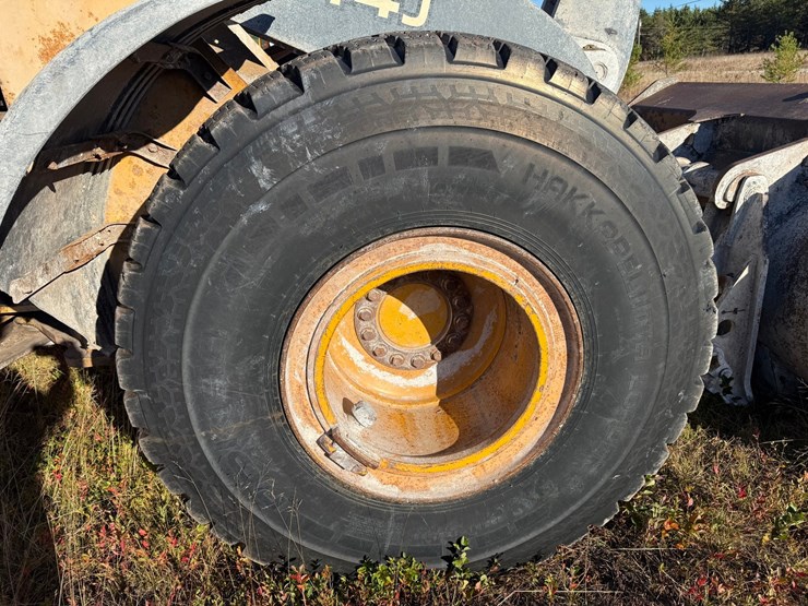 deere-644j-image-111