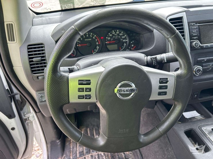2018-nissan-frontier-image-12