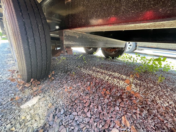 #640-•-2023-gator-gooseneck-trailer-(has-wi-prior-salvage-title)-(seymour,-wi)-image-42