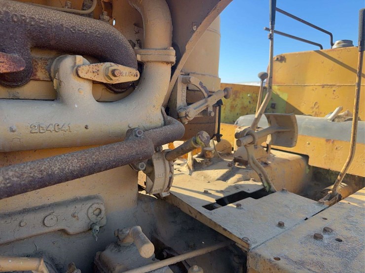 caterpillar-d7-image-27
