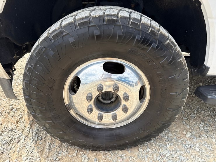 2017-ford-f350-image-68