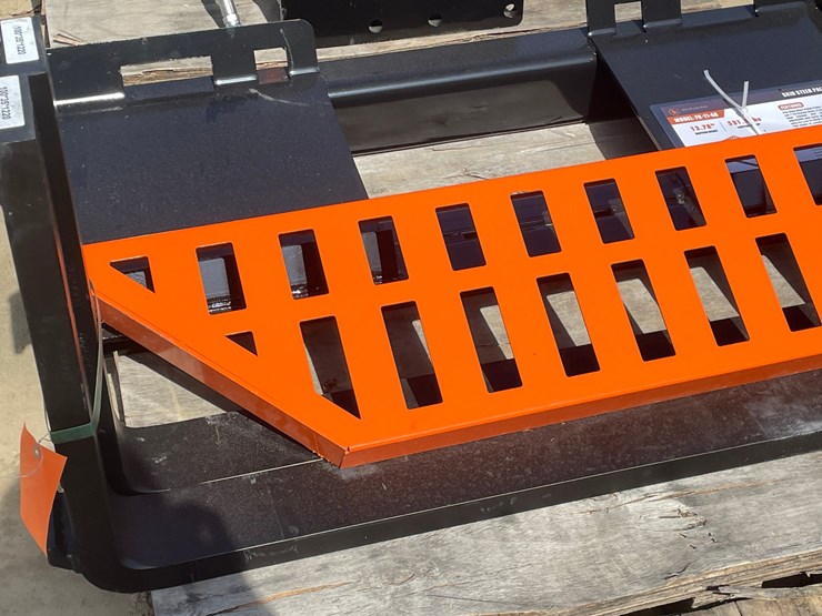 #2015-•-wolverine-skid-steer-pallet-fork-attachment-image-5