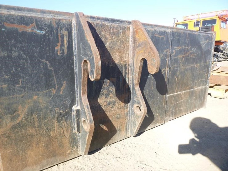 arrow-96"-reach-lift-bucket-image-5