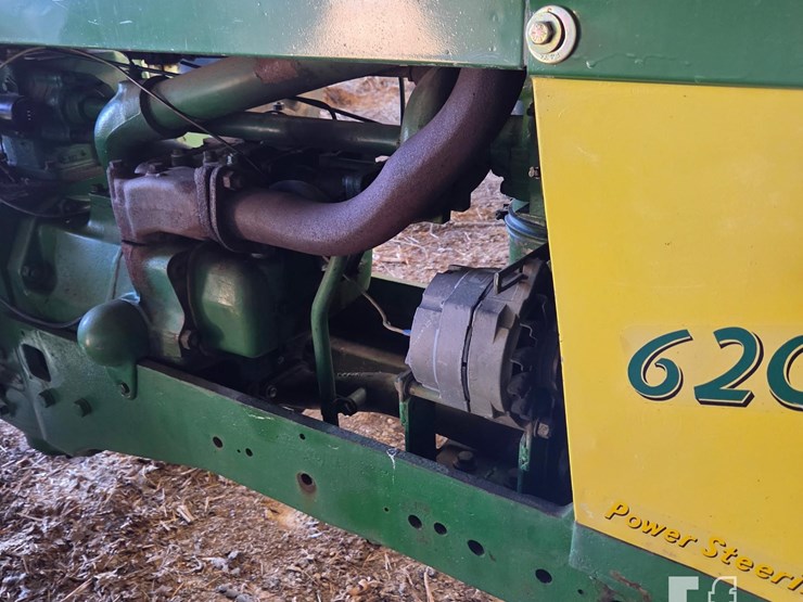 john-deere-620-image-11