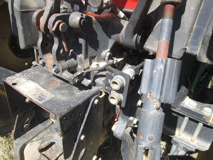 john-deere-5205-image-9