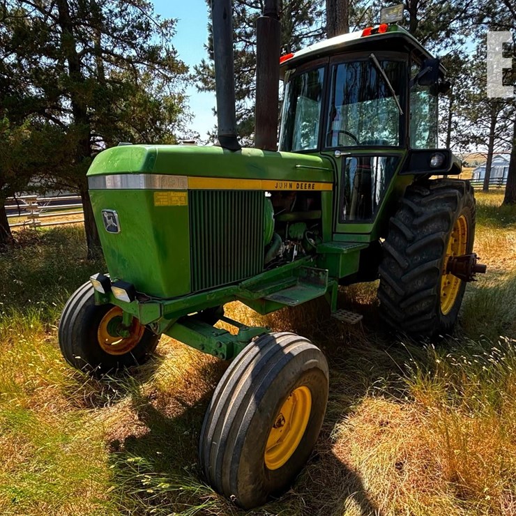 JOHN DEERE 4430