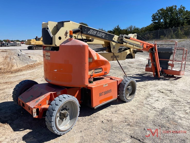 2018-jlg-e450aj-image-7