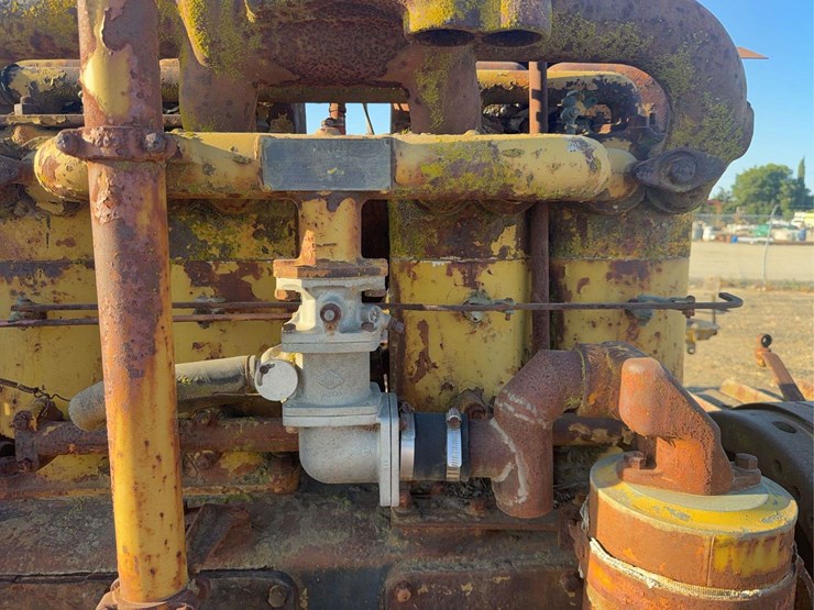 caterpillar-60-image-16