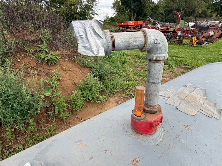 #4048-•-250-gallon-fuel-barrel-image-3