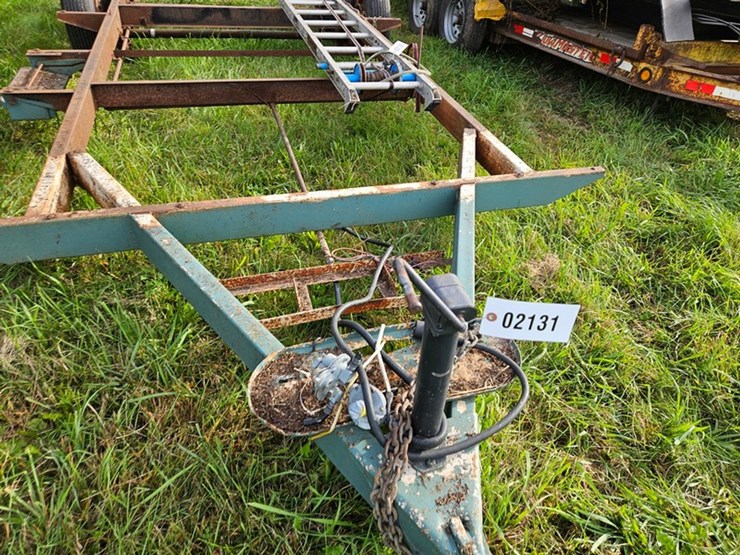 #2131-•-tandem-axle-utility-trailer-image-9