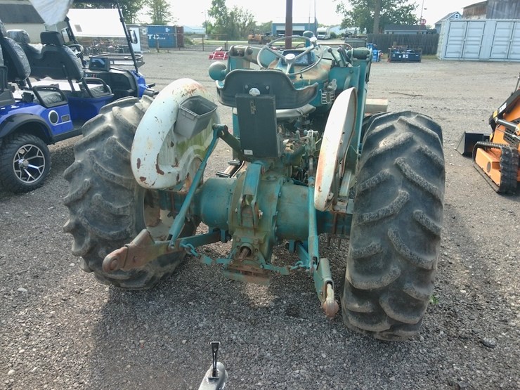 ford-4000-image-5