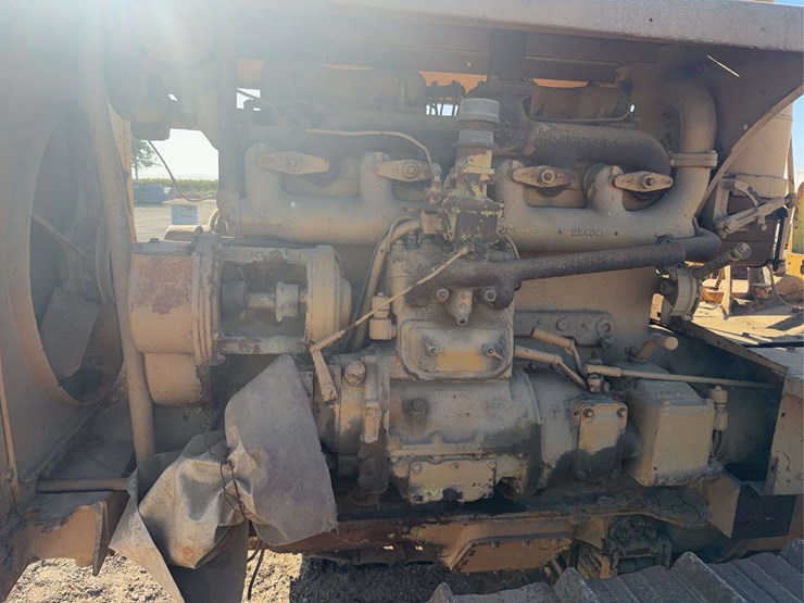 caterpillar-d7-image-19