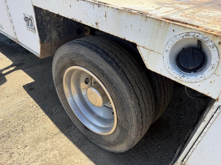 ford-f450-image-9