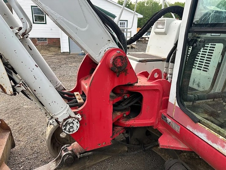 takeuchi-tb070-image-17