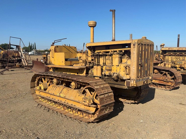 caterpillar-d7-image-1
