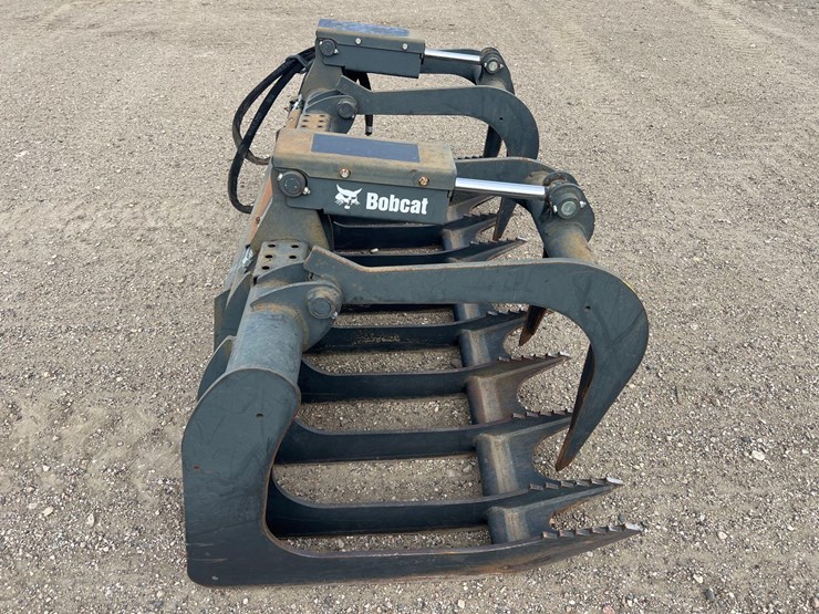 2020-bobcat-root-grapple-image-4
