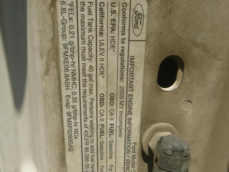 2009-ford-f350-image-15