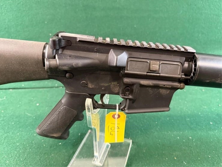 rock-river-arms-mdl.lar-15-5.56mm-rifle-image-5