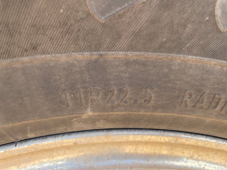 2016-western-star-4900sb-image-10