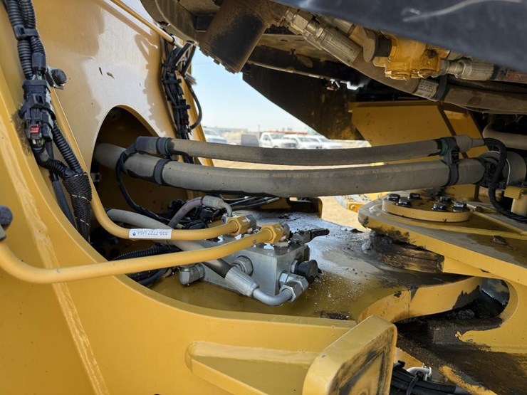 2019-caterpillar-930m-image-30