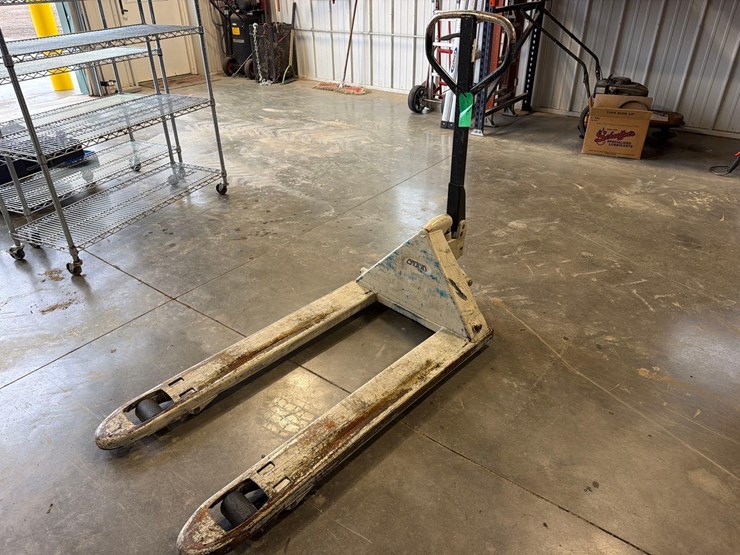 crown-pallet-fork-image-5