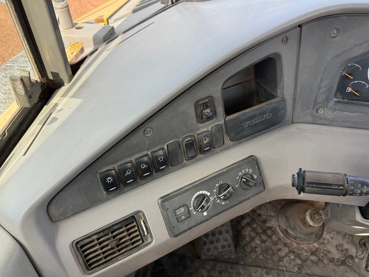 volvo-a35f-image-50