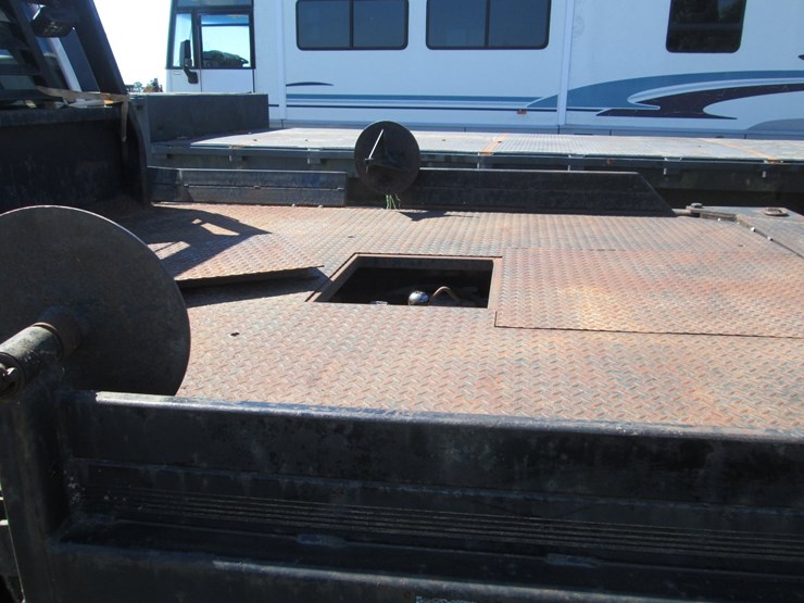2012-ford-f450-image-8