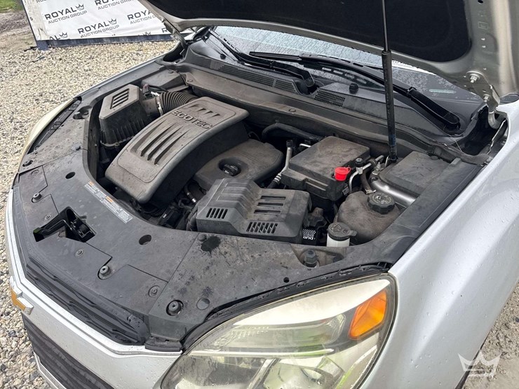 2017-chevrolet-equinox-image-9