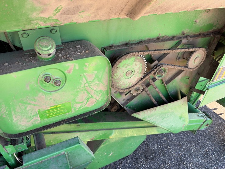 1981-john-deere-7720-image-64