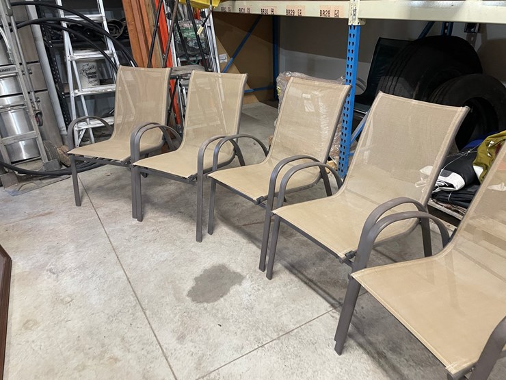 #3163-•-(6)-patio-chairs-image-2