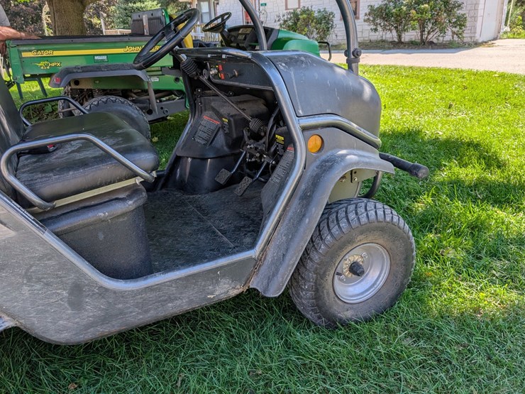 #4073-•-light-utility-vehicle-image-4
