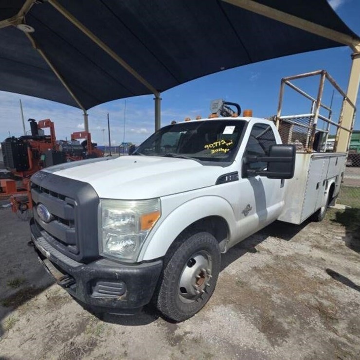 2016 FORD F350