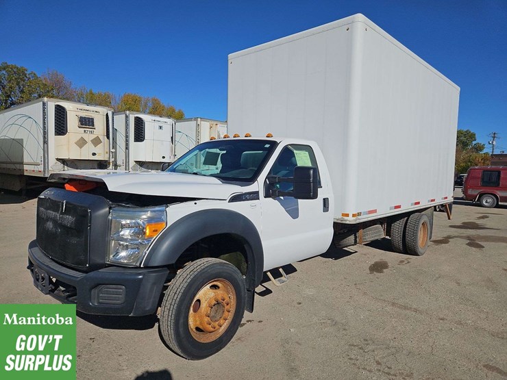 2014-ford-f550-image-1