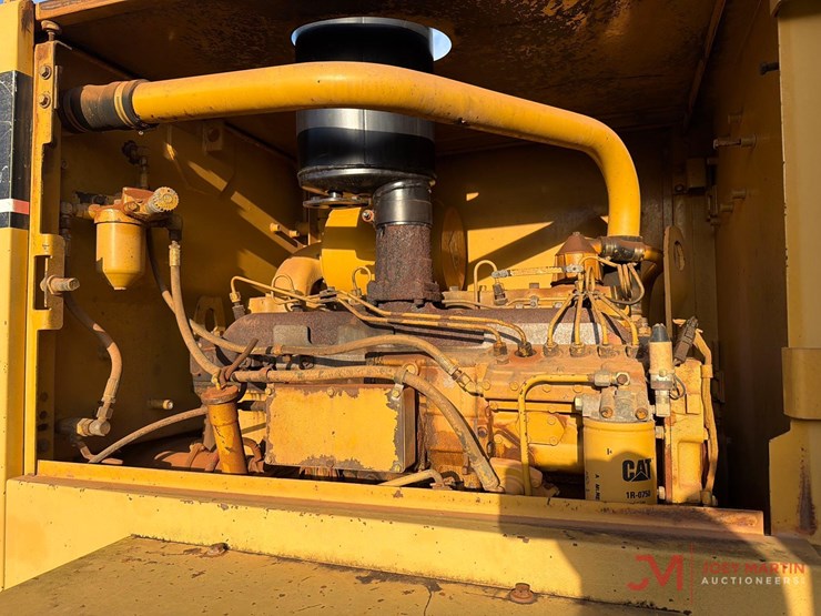 caterpillar-12h-image-13
