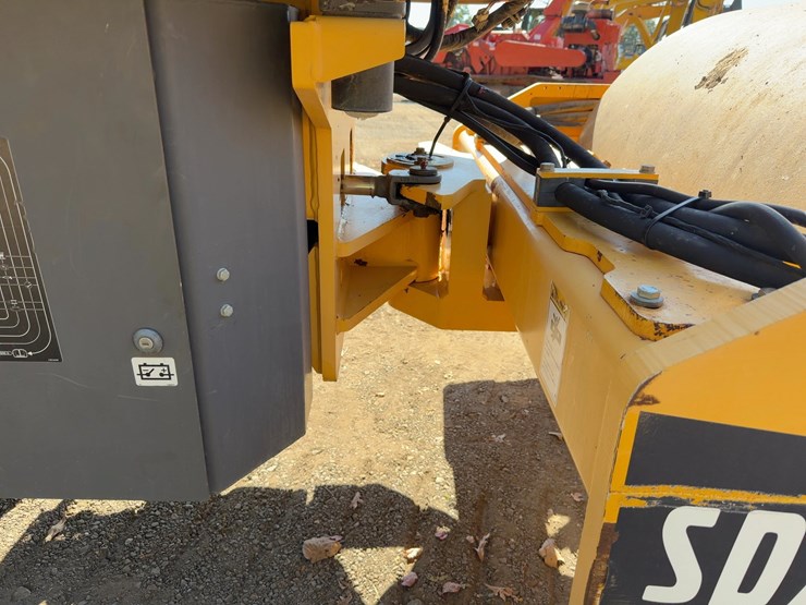 2018-volvo-sd75b-image-11