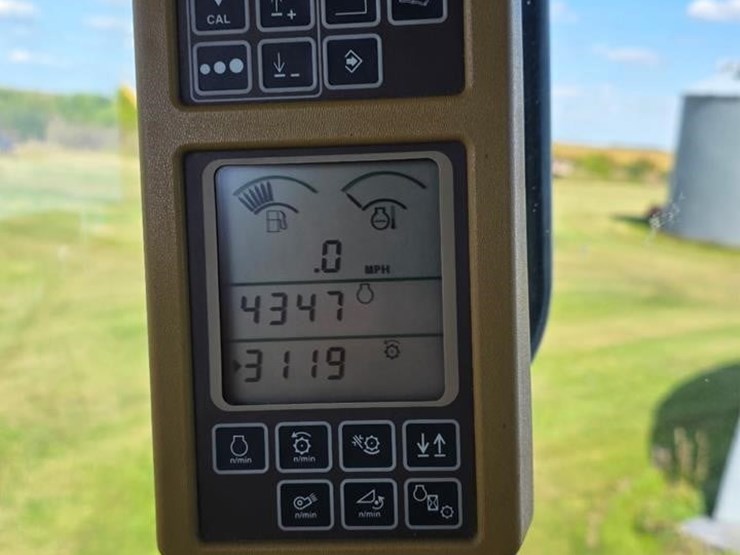 2001-john-deere-9750-sts-image-9