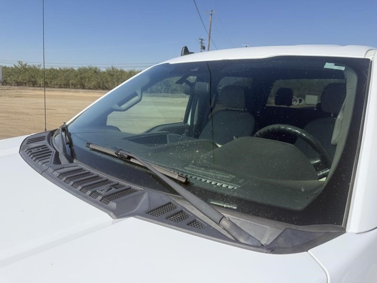 2020-ford-f150-image-57