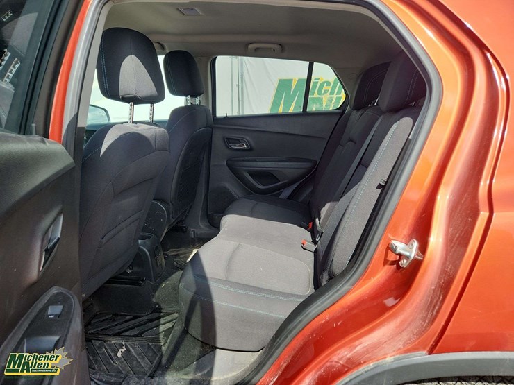 2014-chevrolet-trax-lt-image-14