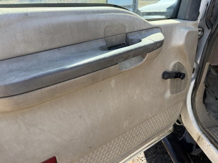 ford-f450-image-26