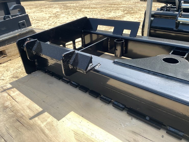 #2030-•-wolverine-skid-steer-pallet-fork-frame-attachment-image-10