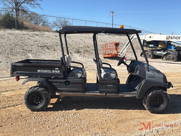 2019-club-car-carryall-1700-image-2