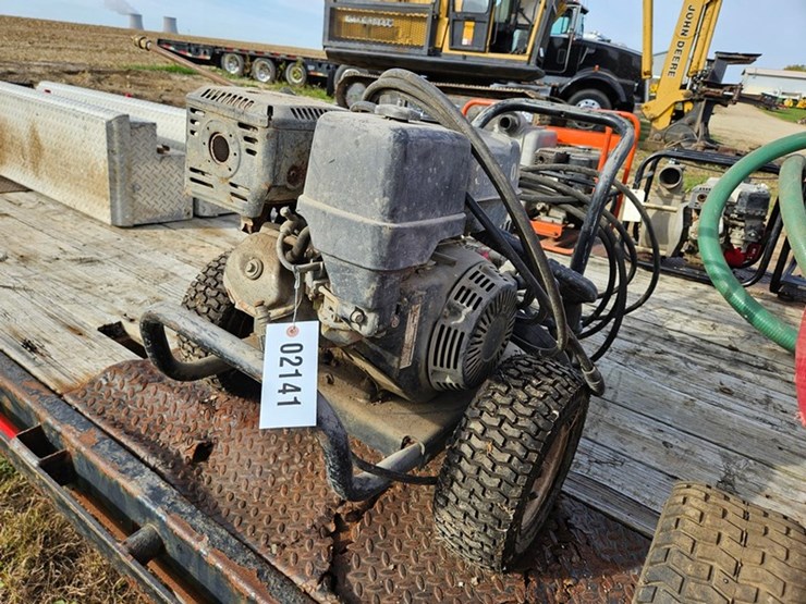 #2141-•-mi-t-m-portable-pressure-washer-image-1