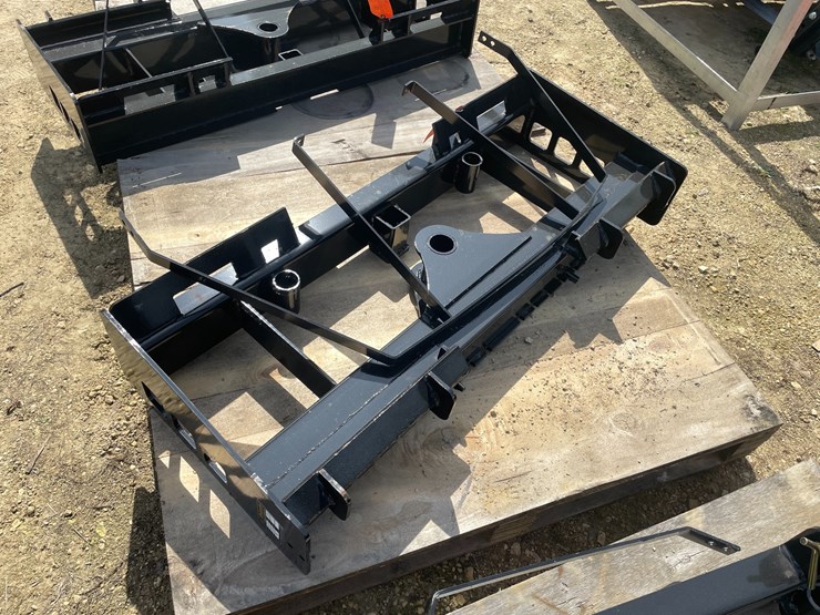 #2033-•-wolverine-skid-steer-pallet-fork-frame-attachment-image-1