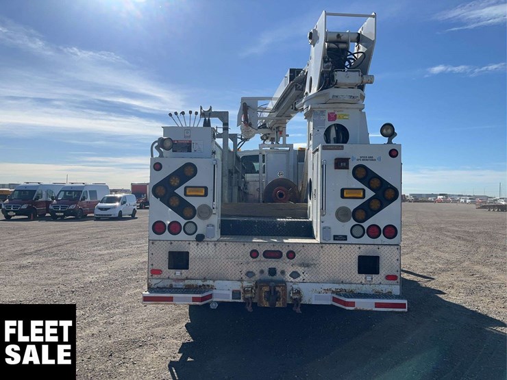 2011-international-workstar-7400-image-6