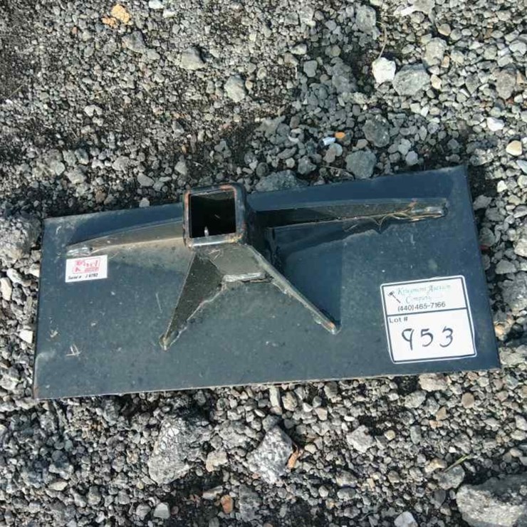 Kivel 45" Quick Attach Hitch Plate (serial: KM14978)