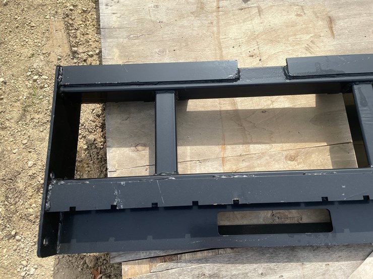 #2037-•-wolverine-skid-steer-pallet-fork-frame-attachment-image-5